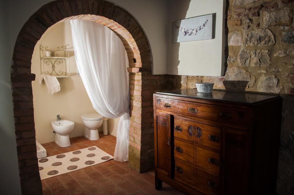 Le Capanne Country Relais & Spa Volterra Quarto foto